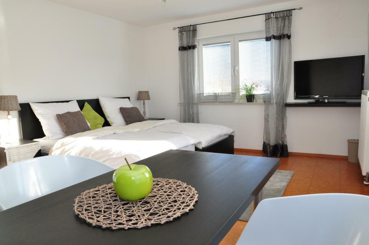 N37 -Modern Eingerichtete Zimmer In Ruhiger Lage Aldingen (Tuttlingen) Exterior foto