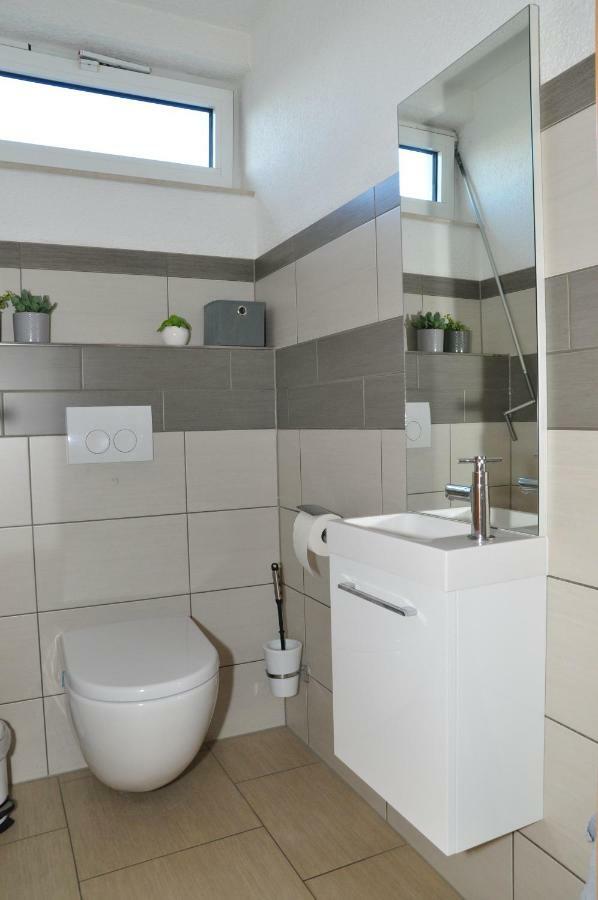 N37 -Modern Eingerichtete Zimmer In Ruhiger Lage Aldingen (Tuttlingen) Exterior foto