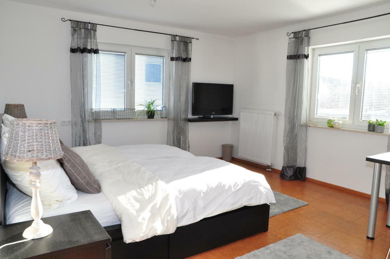 N37 -Modern Eingerichtete Zimmer In Ruhiger Lage Aldingen (Tuttlingen) Exterior foto